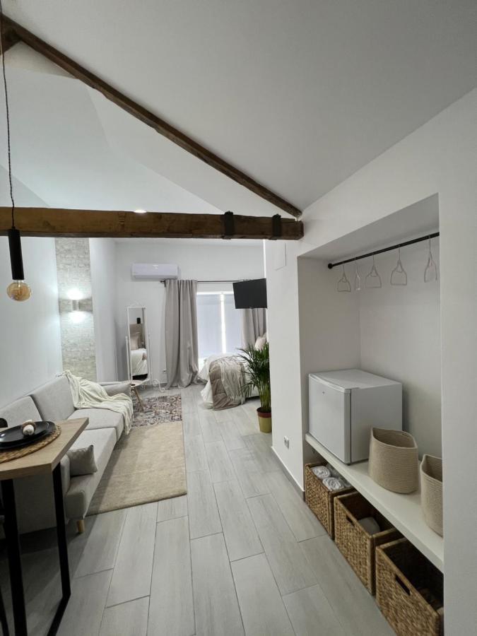 Suites Chic Herencia Bagian luar foto